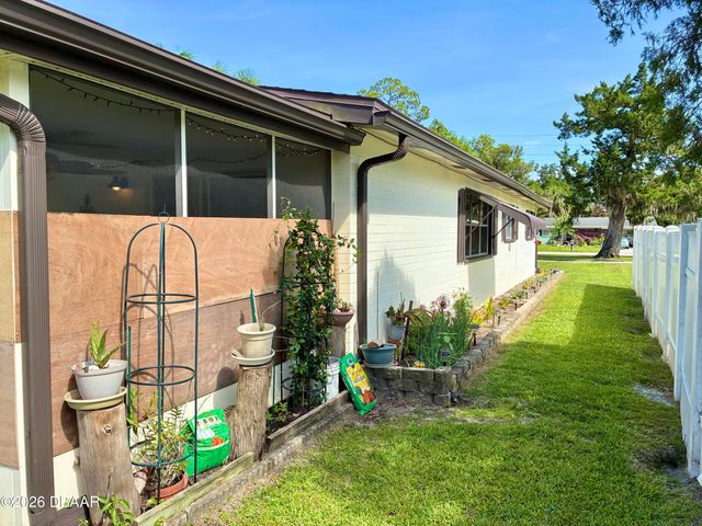 622 Ridge Boulevard, South Daytona, FL 32119