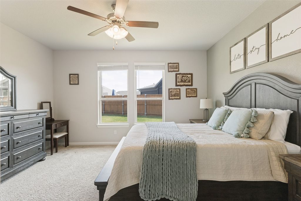10928 Phelps Way, Fort Worth, TX 76244 — photo 4