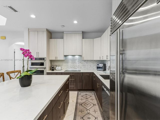 3960 194th Trail, Sunny Isles Beach, FL 33160