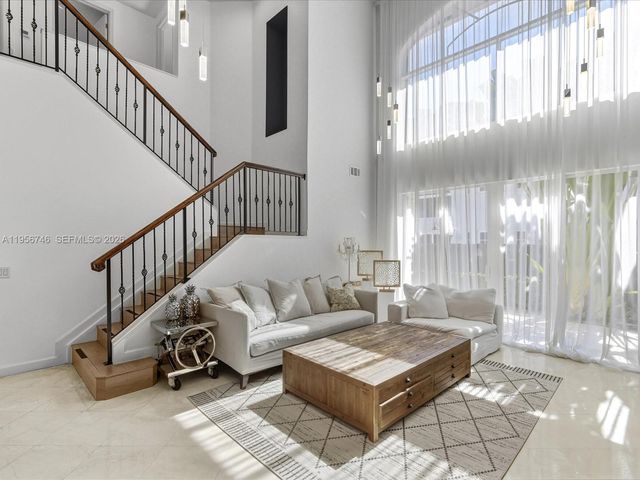 3960 194th Trail, Sunny Isles Beach, FL 33160