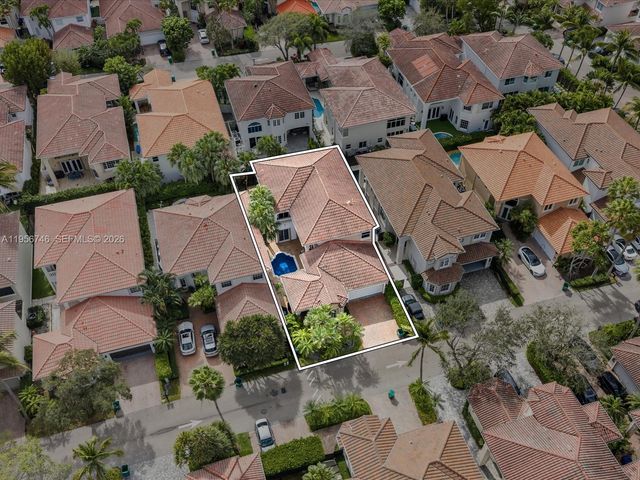3960 194th Trail, Sunny Isles Beach, FL 33160