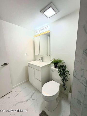 187 Tulip Lane, Freehold, NJ 07728