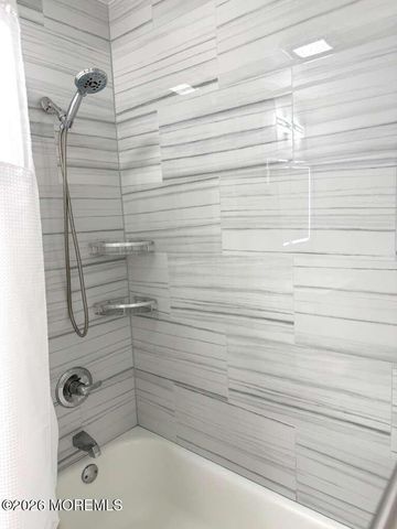 187 Tulip Lane, Freehold, NJ 07728