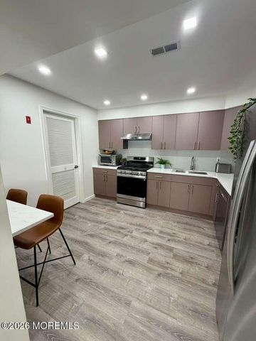 187 Tulip Lane, Freehold, NJ 07728