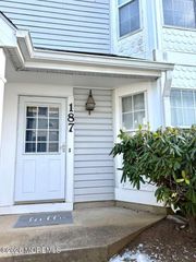 187 Tulip Lane, Freehold, NJ 07728