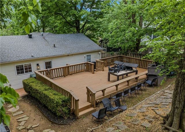 461 N Oliver Avenue, Fayetteville, AR 72701