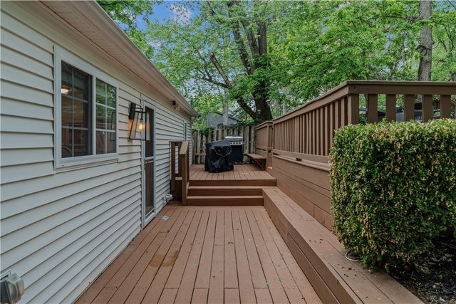 461 N Oliver Avenue, Fayetteville, AR 72701