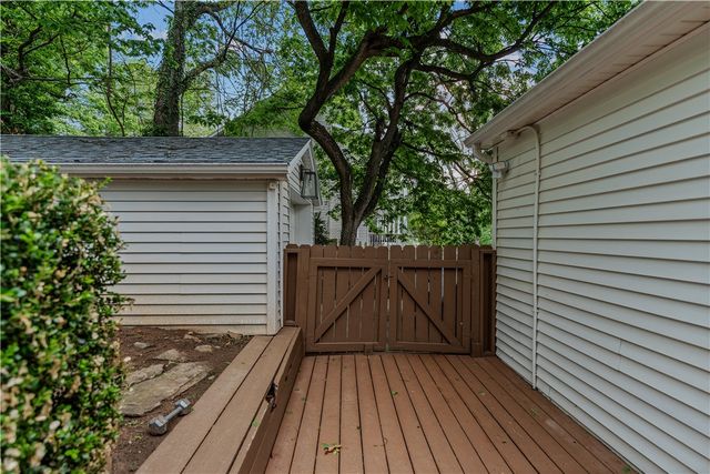 461 N Oliver Avenue, Fayetteville, AR 72701