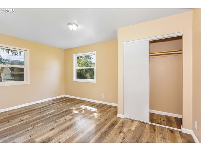 1617 7th Ave, Longview, WA 98632