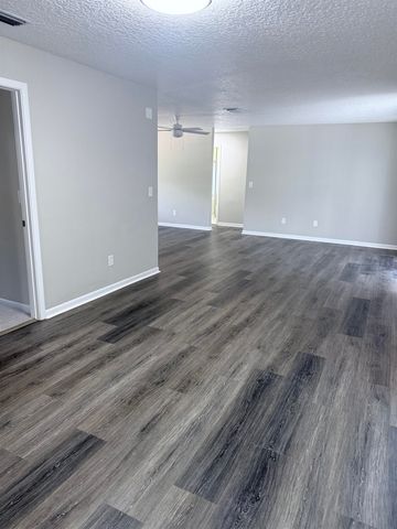 489 Castano St, St Augustine, FL 32086