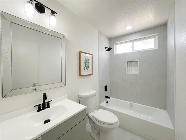 16376 Alviso, Victorville, CA 92394