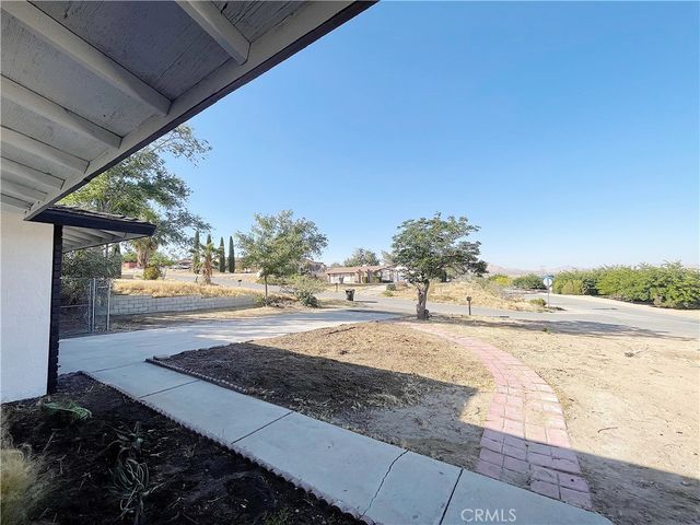 16376 Alviso, Victorville, CA 92394