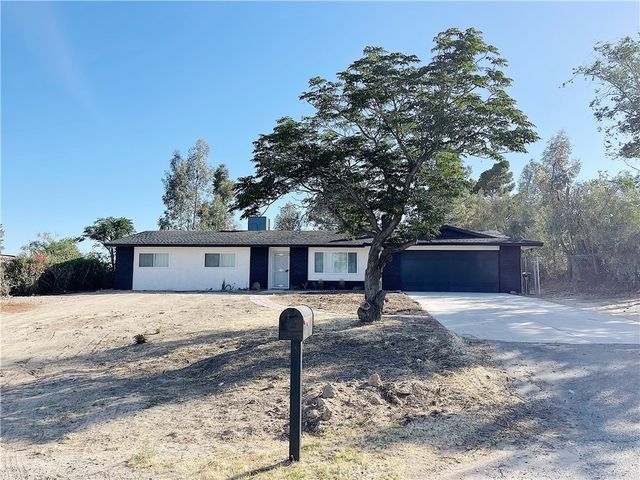 16376 Alviso, Victorville, CA 92394