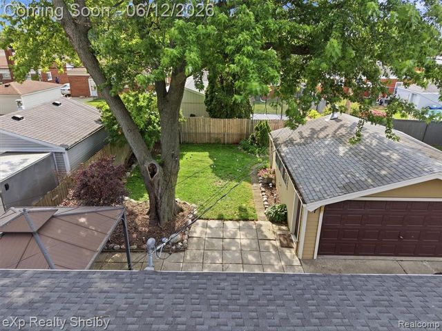 29451 Mark Avenue, Madison Heights, MI 48071