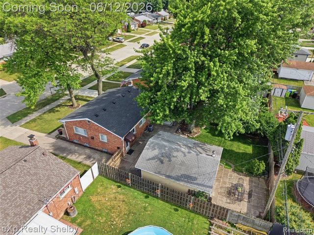 29451 Mark Avenue, Madison Heights, MI 48071