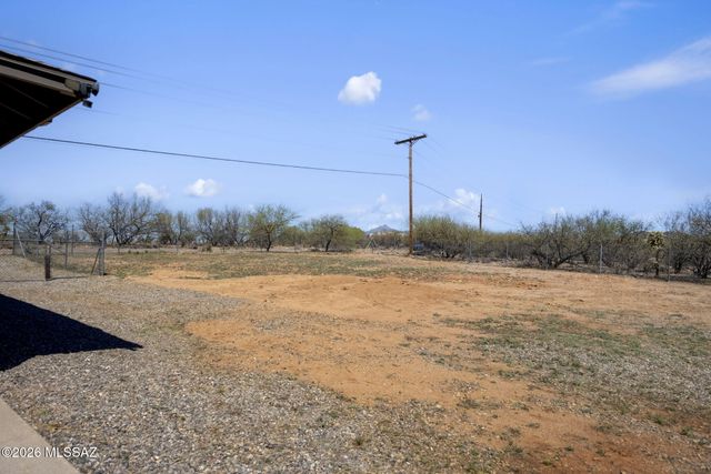 71 Avenida Pastor, Rio Rico, AZ 85648