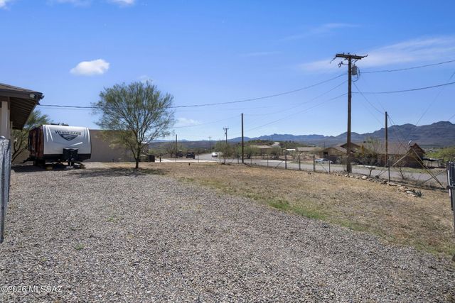71 Avenida Pastor, Rio Rico, AZ 85648