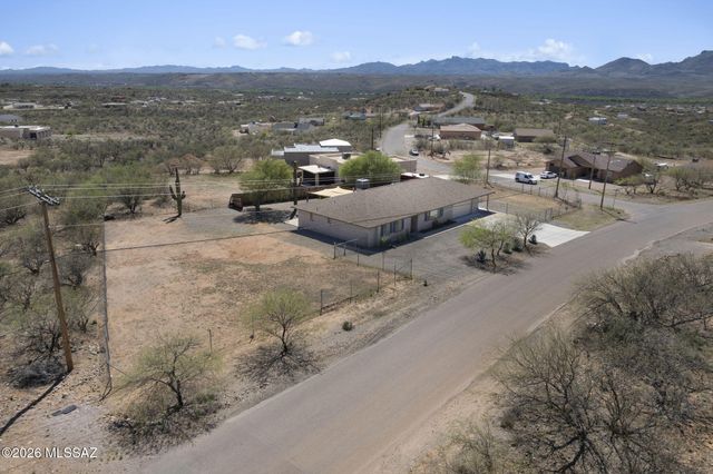71 Avenida Pastor, Rio Rico, AZ 85648