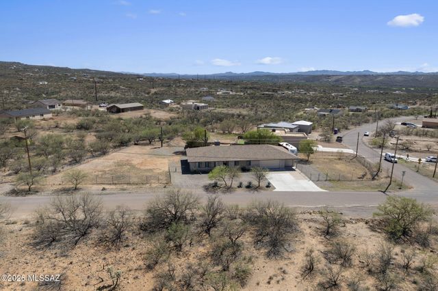 71 Avenida Pastor, Rio Rico, AZ 85648