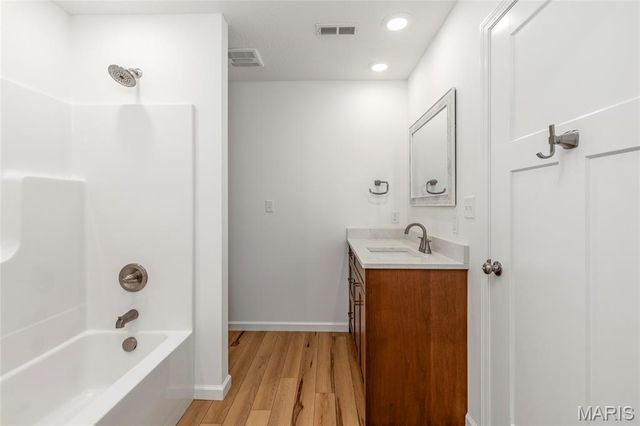 245 Hawkins Avenue, Crocker, MO 65452