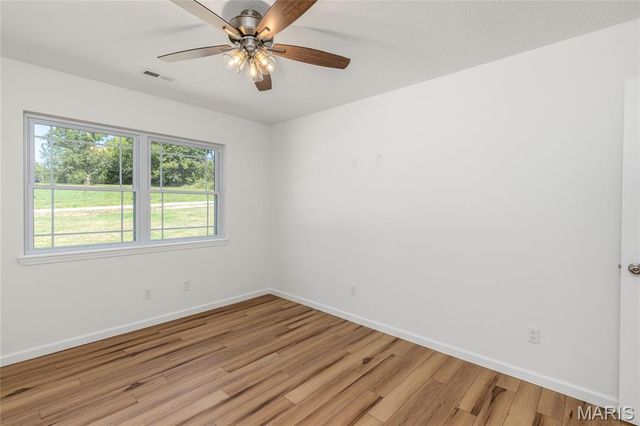 245 Hawkins Avenue, Crocker, MO 65452