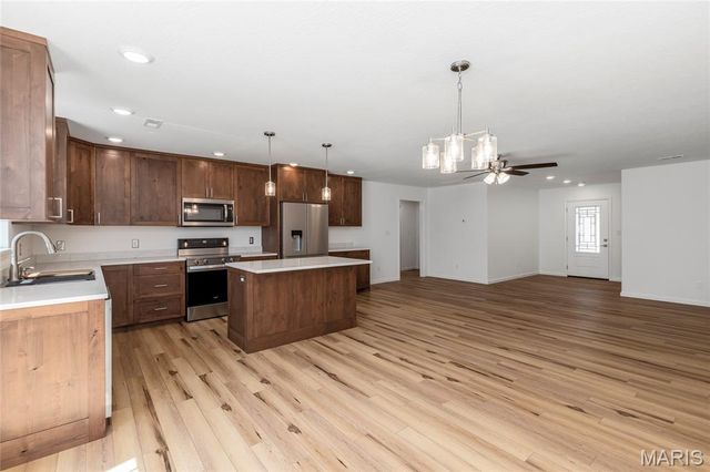 245 Hawkins Avenue, Crocker, MO 65452