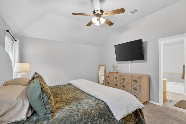 512 Westgate Drive, Aledo, TX 76008