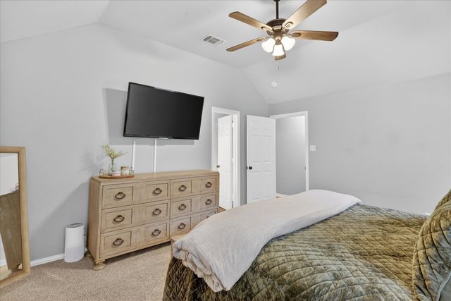512 Westgate Drive, Aledo, TX 76008