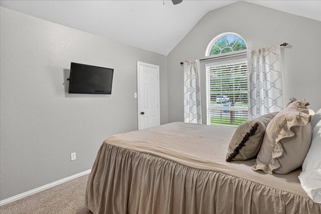 512 Westgate Drive, Aledo, TX 76008
