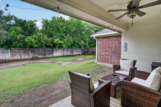 512 Westgate Drive, Aledo, TX 76008