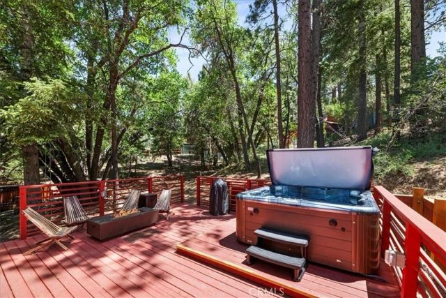 847 Silver Tip Drive, Big Bear Lake, CA 92315