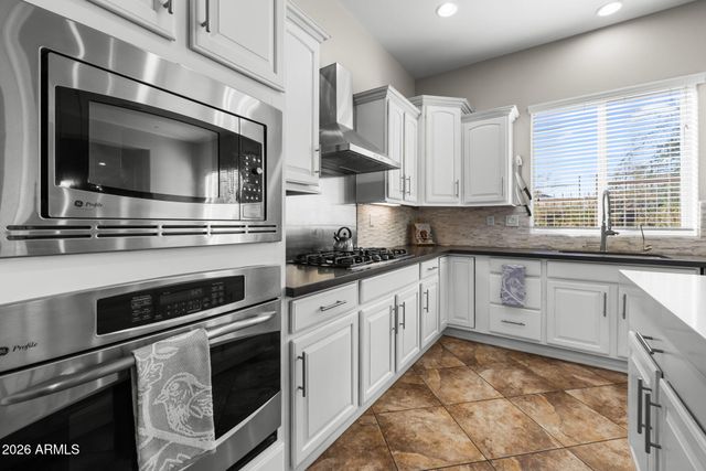 28119 N 17TH Drive, Phoenix, AZ 85085