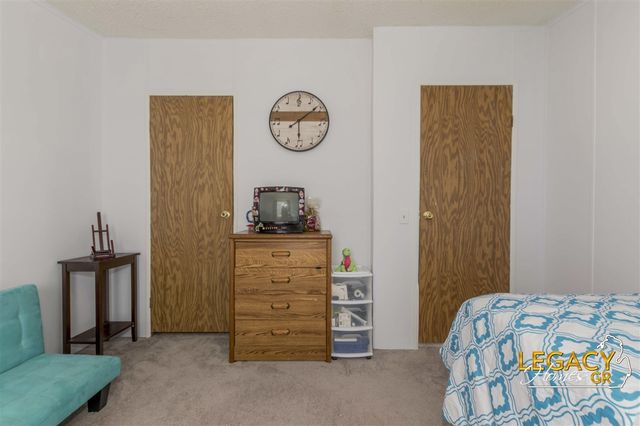 1163 Maple Leaf Lane, Walker, MI 49534