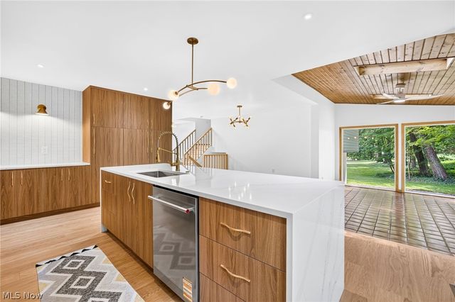 3866 Woodthrush Road, Akron, OH 44333