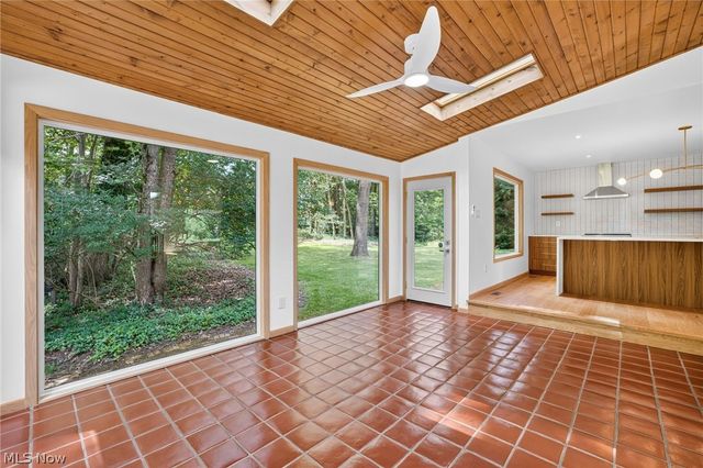 3866 Woodthrush Road, Akron, OH 44333