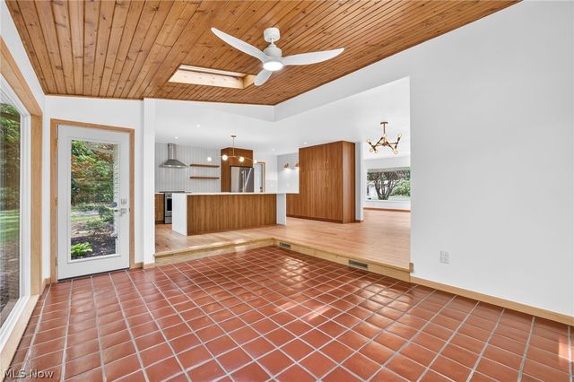 3866 Woodthrush Road, Akron, OH 44333