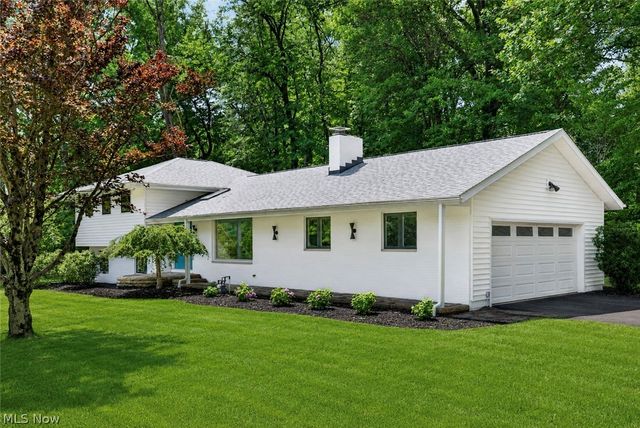 3866 Woodthrush Road, Akron, OH 44333