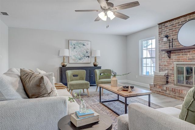 926 MEADOWOOD DRIVE, Lakeland, FL 33809