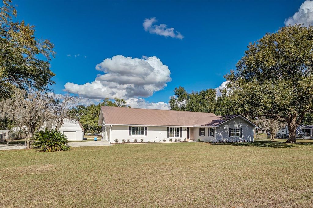926 MEADOWOOD DRIVE, Lakeland, FL 33809