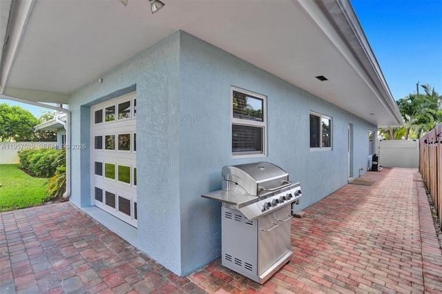 1341 SE 7th Ave, Pompano Beach, FL 33060