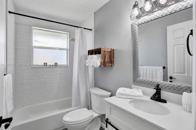 1341 SE 7th Ave, Pompano Beach, FL 33060