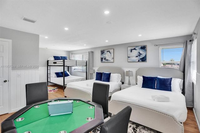 1341 SE 7th Ave, Pompano Beach, FL 33060