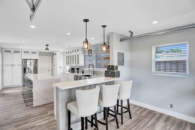 1341 SE 7th Ave, Pompano Beach, FL 33060