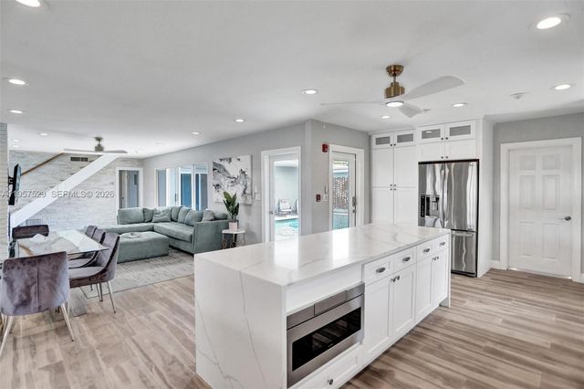 1341 SE 7th Ave, Pompano Beach, FL 33060