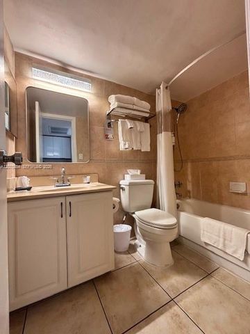 19201 Collins Avenue 303, Sunny Isles Beach, FL 33160
