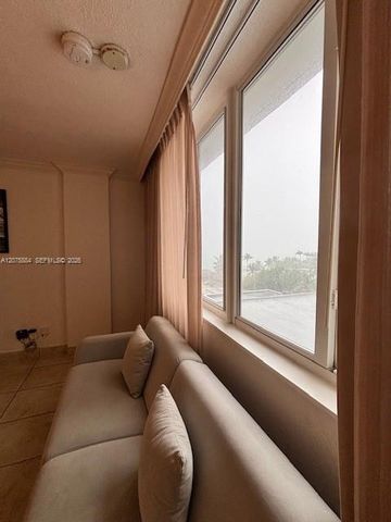 19201 Collins Avenue 303, Sunny Isles Beach, FL 33160