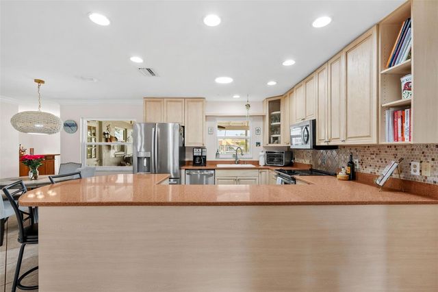 4819 PALMETTO POINT DRIVE, Palmetto, FL 34221