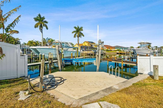 4819 PALMETTO POINT DRIVE, Palmetto, FL 34221