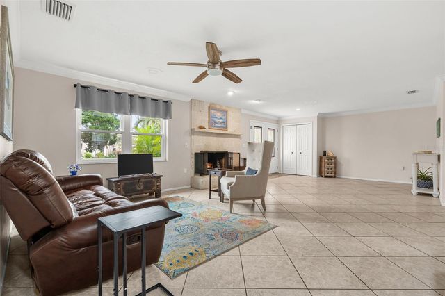 4819 PALMETTO POINT DRIVE, Palmetto, FL 34221