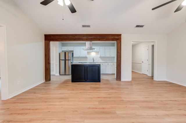 5309 77th Street, Lubbock, TX 79424